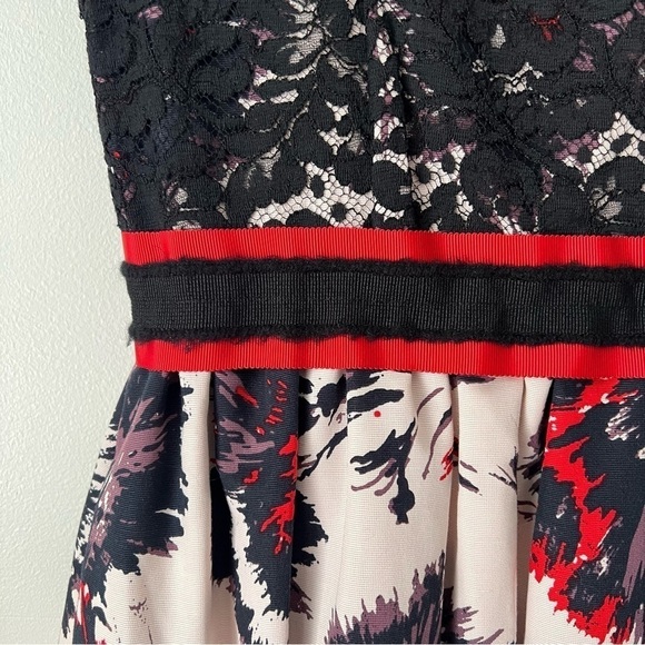 Anthropologie Peter Som x Made In Kind Brushstroke Blossoms Cocktail Dre… - Picture 7 of 14